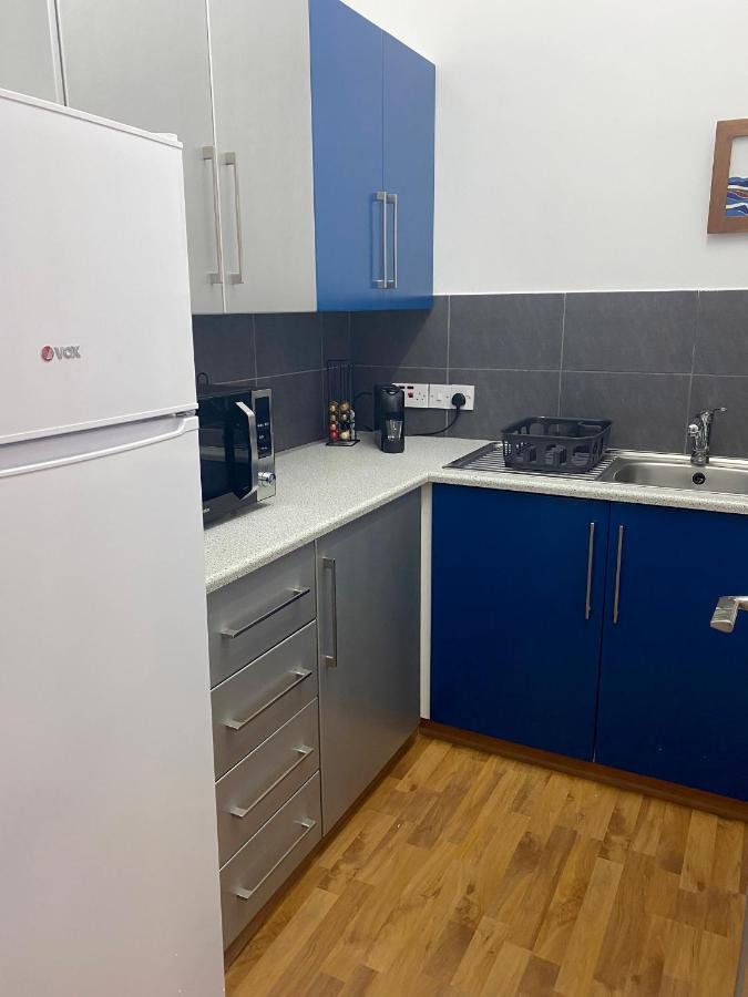 Lovely Studio Apartment In Pafos Exterior foto